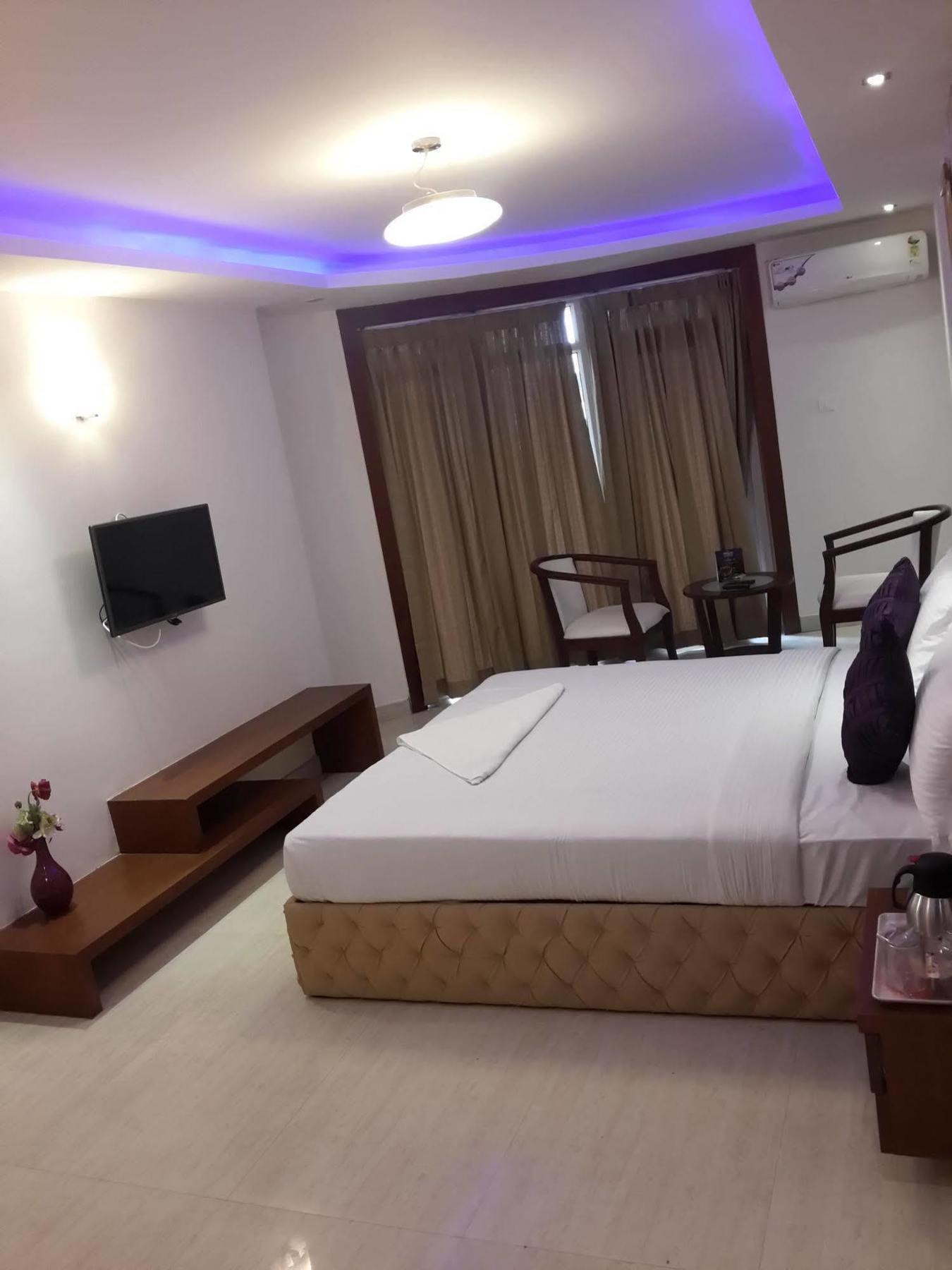 Icon Suites By Bhagini Bangalore Ngoại thất bức ảnh