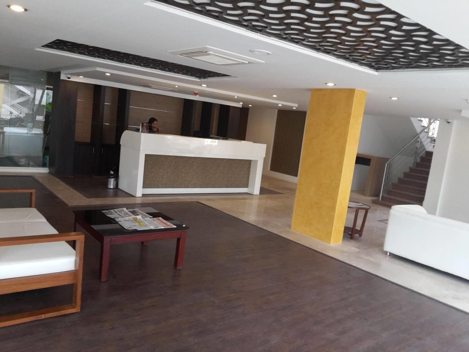Icon Suites By Bhagini Bangalore Ngoại thất bức ảnh